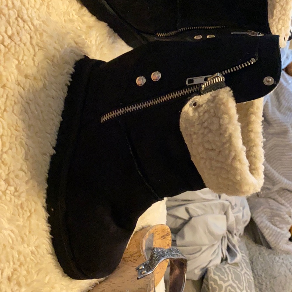 These are a wedge style boot from Maurices